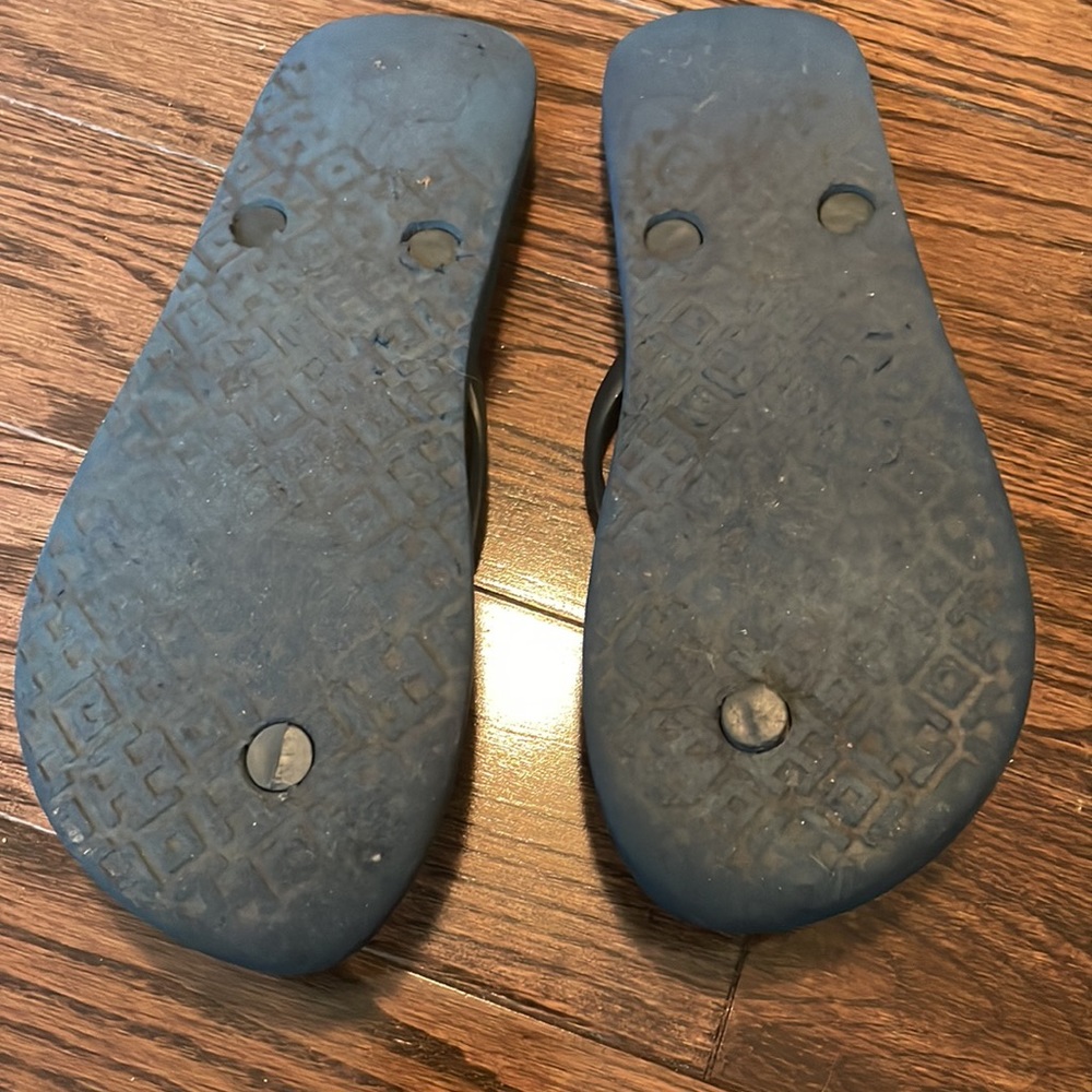 Tory Burch Women’s Size 4 - Picture 3 of 3
